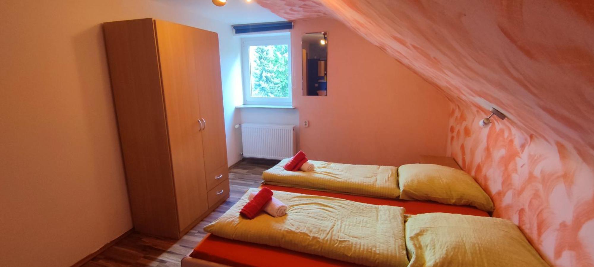 Alb Rooms, Zimmer Auf Der Schwaebischen Alb Oberlenningen エクステリア 写真