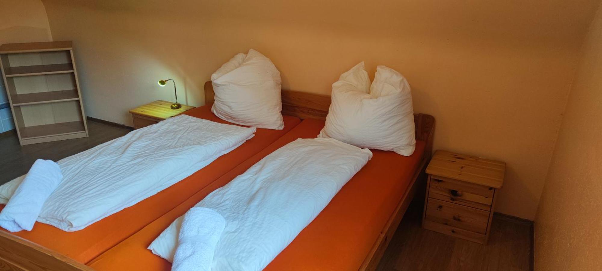 Alb Rooms, Zimmer Auf Der Schwaebischen Alb Oberlenningen エクステリア 写真